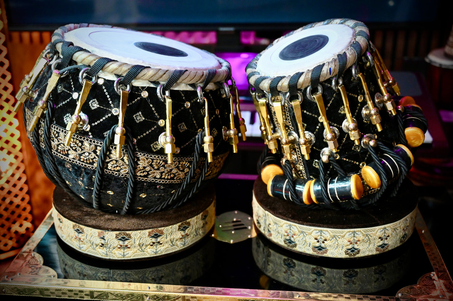 Handcrafted Elegance — The Golden Black Tabla by Jamal Music Store