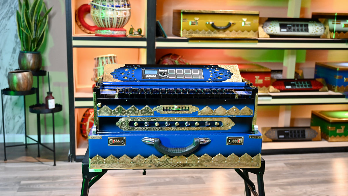 Black Blue 3-Line 9 Scale-Harmonium Sampler