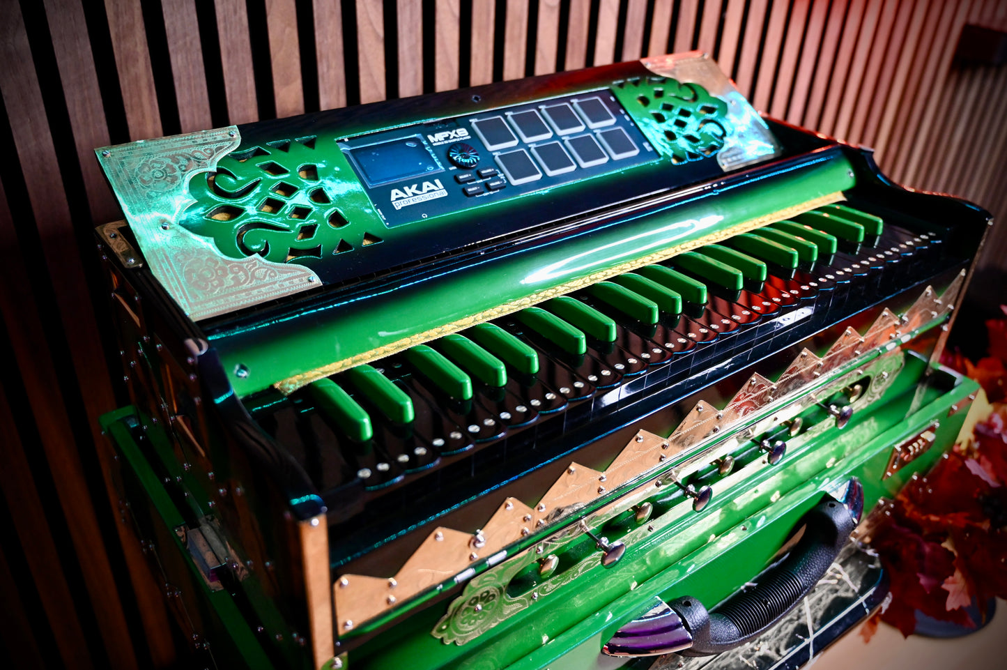 Dark Green 2X Harmonium with Built-In Sampler — 550 Wave Taals Edition | Handcrafted by Jamal Music Store