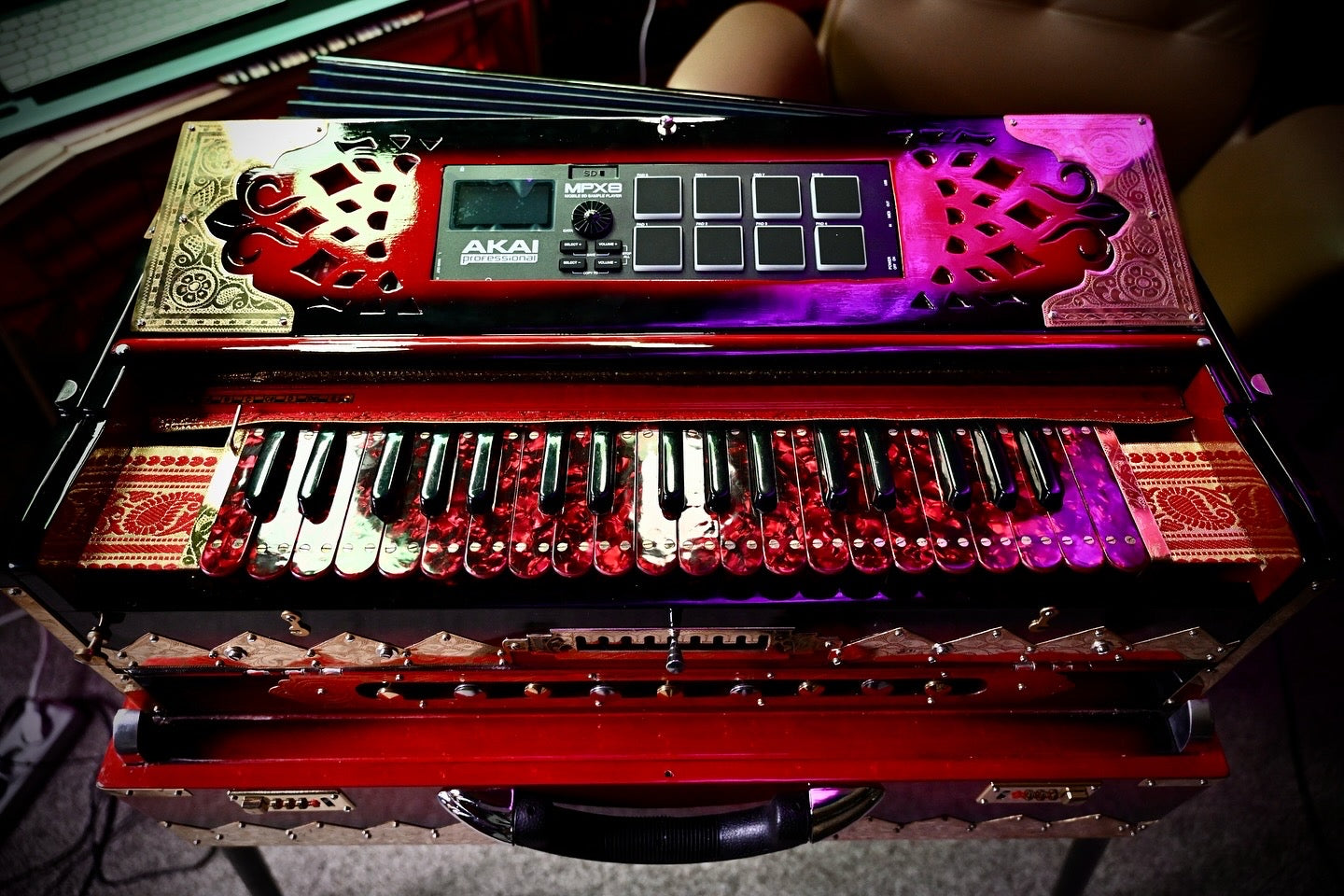 Dark Red Harmonium 3X Scale Changer 9 Reed