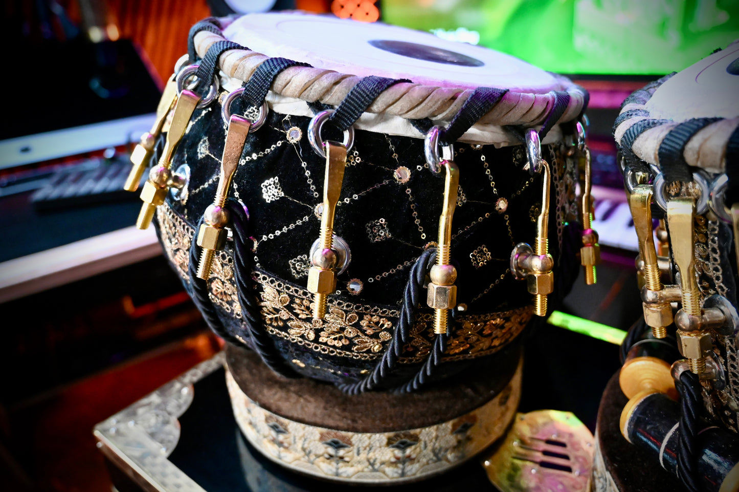 Handcrafted Elegance — The Golden Black Tabla by Jamal Music Store