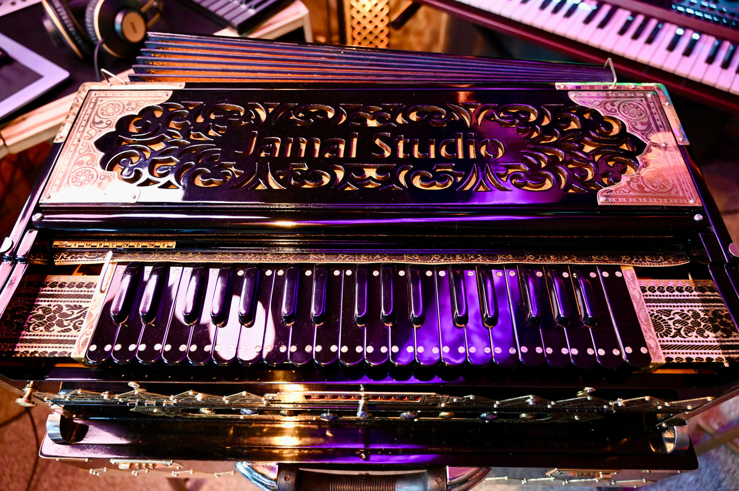 Royal Black Gold Harmonium – 3X 9 Reed Handmade Edition
