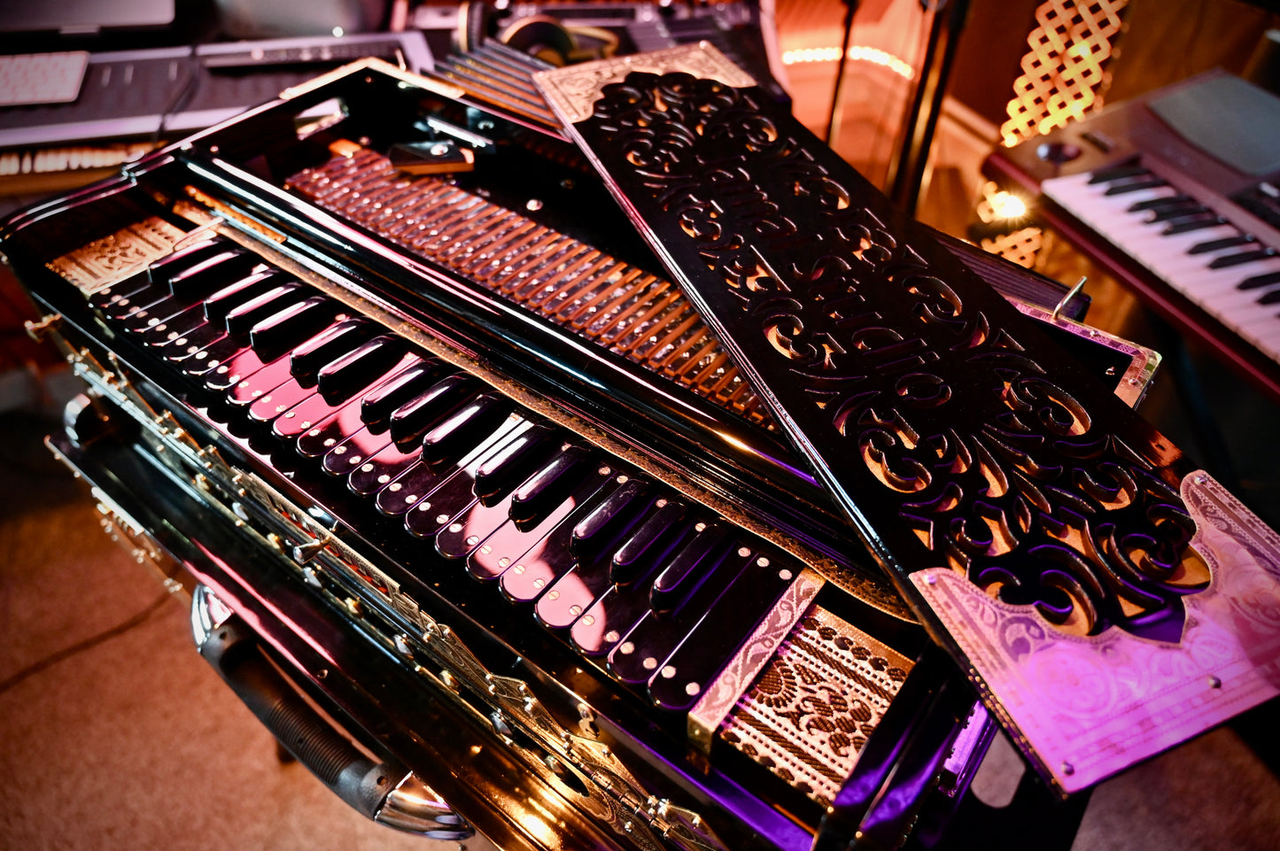 Royal Black Gold Harmonium – 3X 9 Reed Handmade Edition