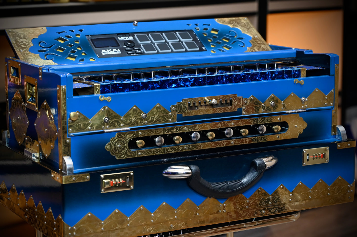 Ocean Blue 4X 13-Reed Harmonium + Sampler 792 Wave taals