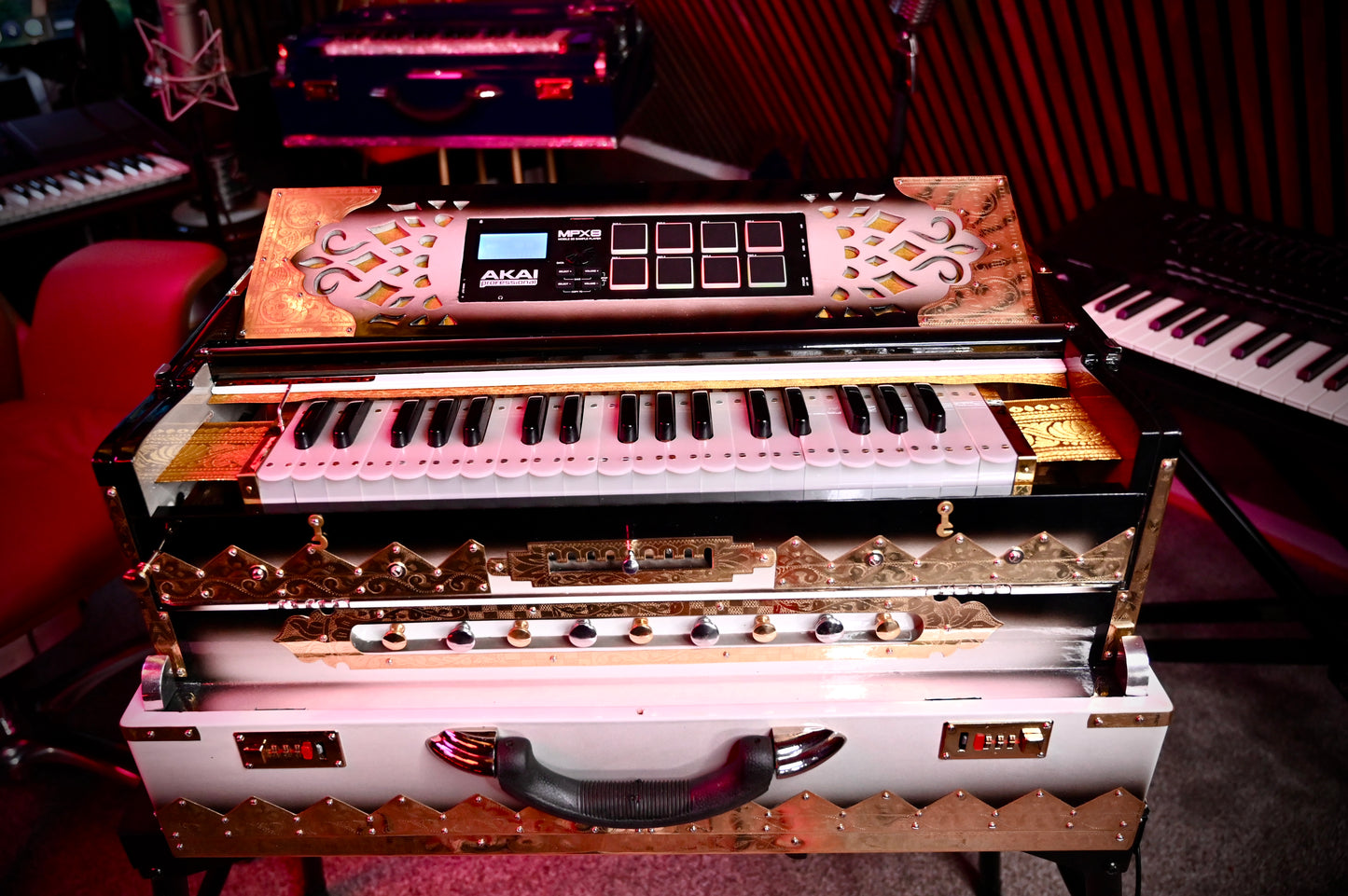 Dark White 3X Scale Changer Harmonium + Sampler
